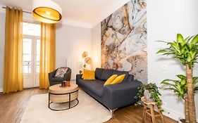 Audace - Magnifique Appartement 75m2 - Position Centrale Gare-Pompidou-Nouvelle Ville - Garage Privé - 2 à 4 Personnes